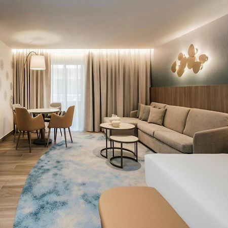 Hotel Courtyard By Marriott Sliema Extérieur photo