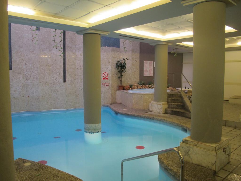Hotel Courtyard By Marriott Sliema Extérieur photo