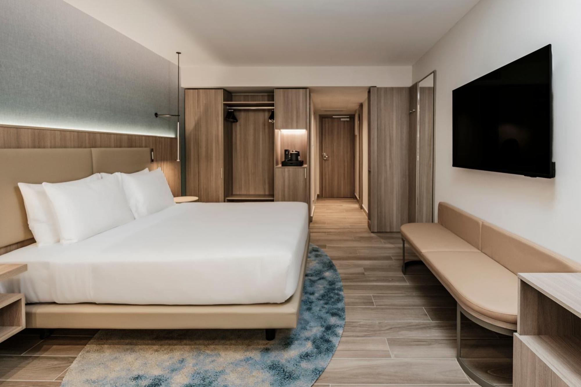 Hotel Courtyard By Marriott Sliema Extérieur photo
