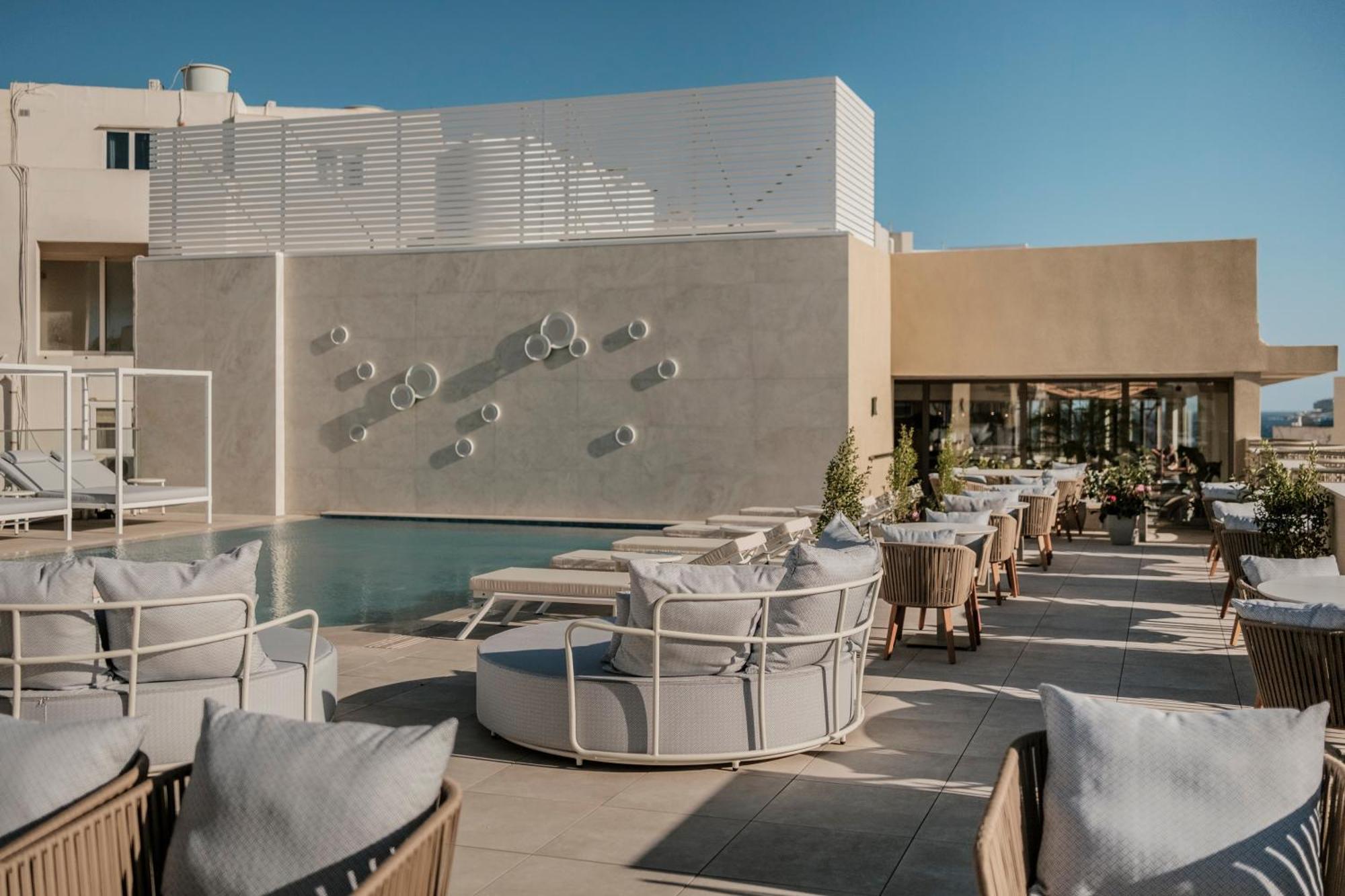 Hotel Courtyard By Marriott Sliema Extérieur photo