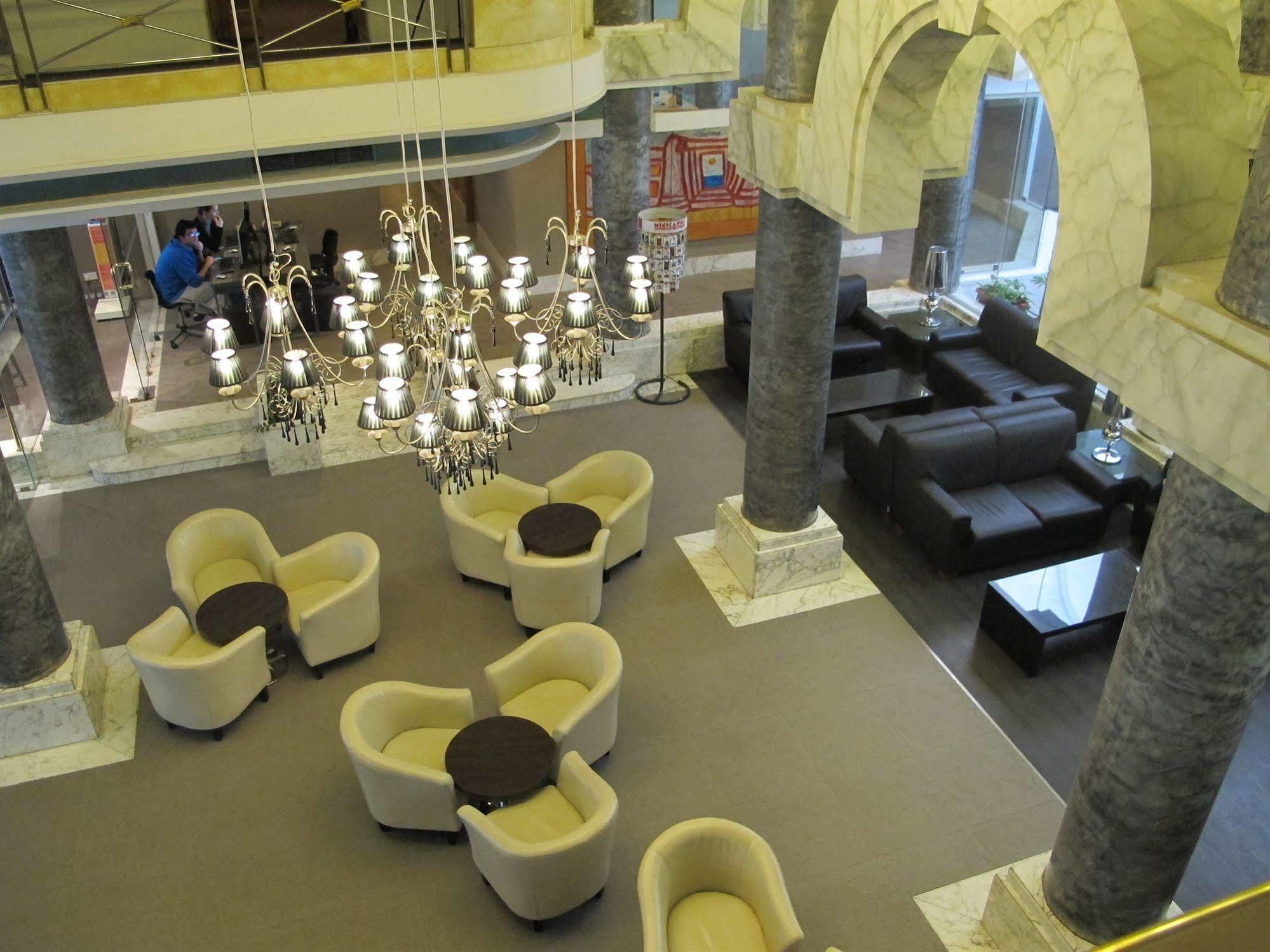Hotel Courtyard By Marriott Sliema Extérieur photo