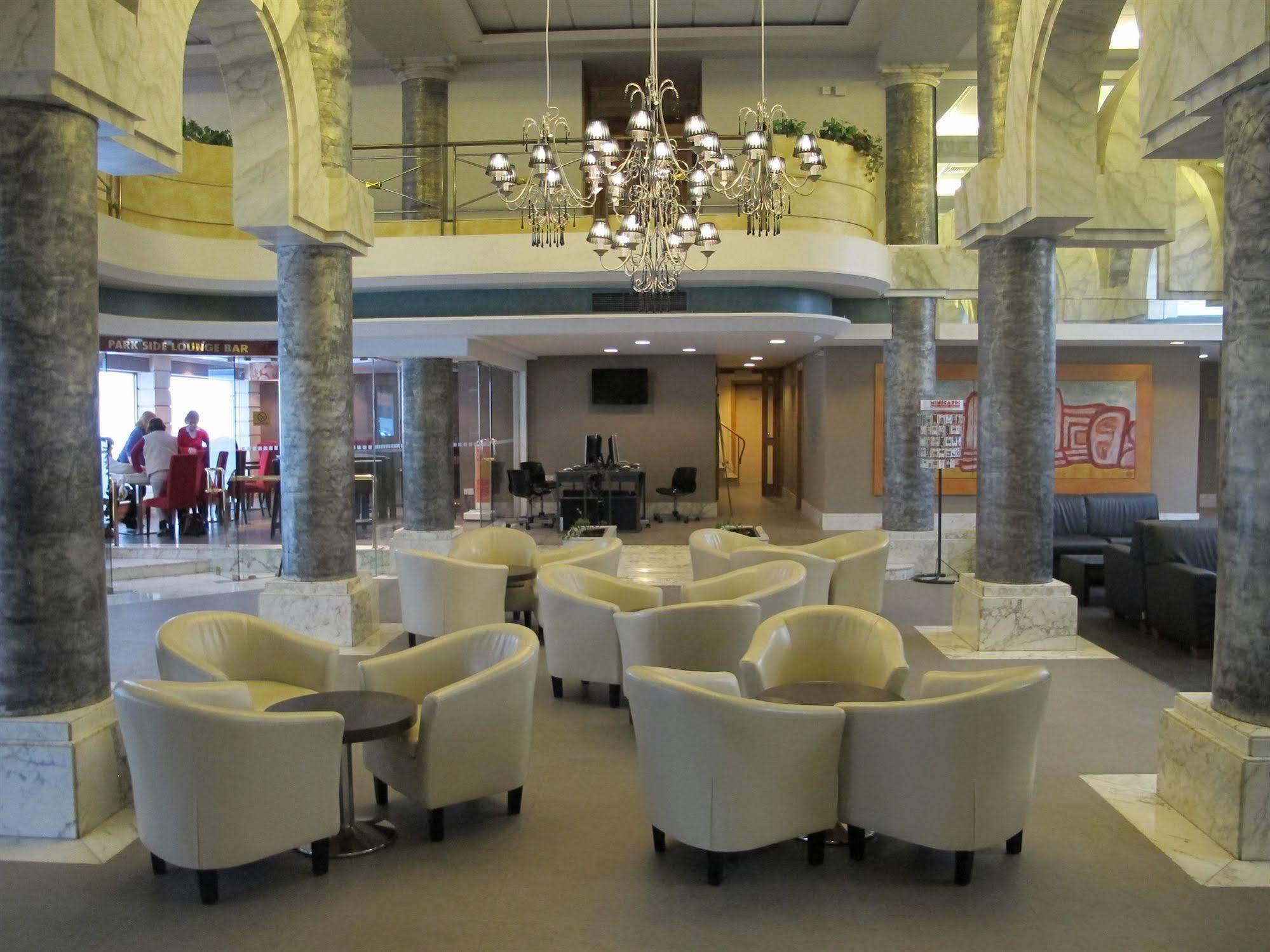 Hotel Courtyard By Marriott Sliema Extérieur photo